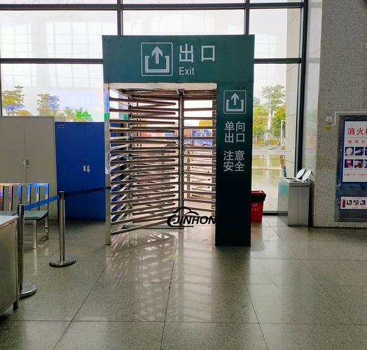 铁路交通枢纽平面单向门旅客出口旋转门高铁客运梳状全高转闸